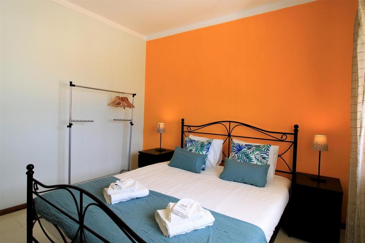 Portimao Classic With Pool By Homing Apartment Alvor Exterior photo