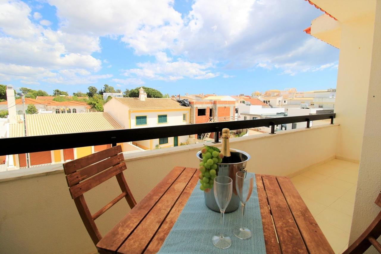 Portimao Classic With Pool By Homing Apartment Alvor Exterior photo
