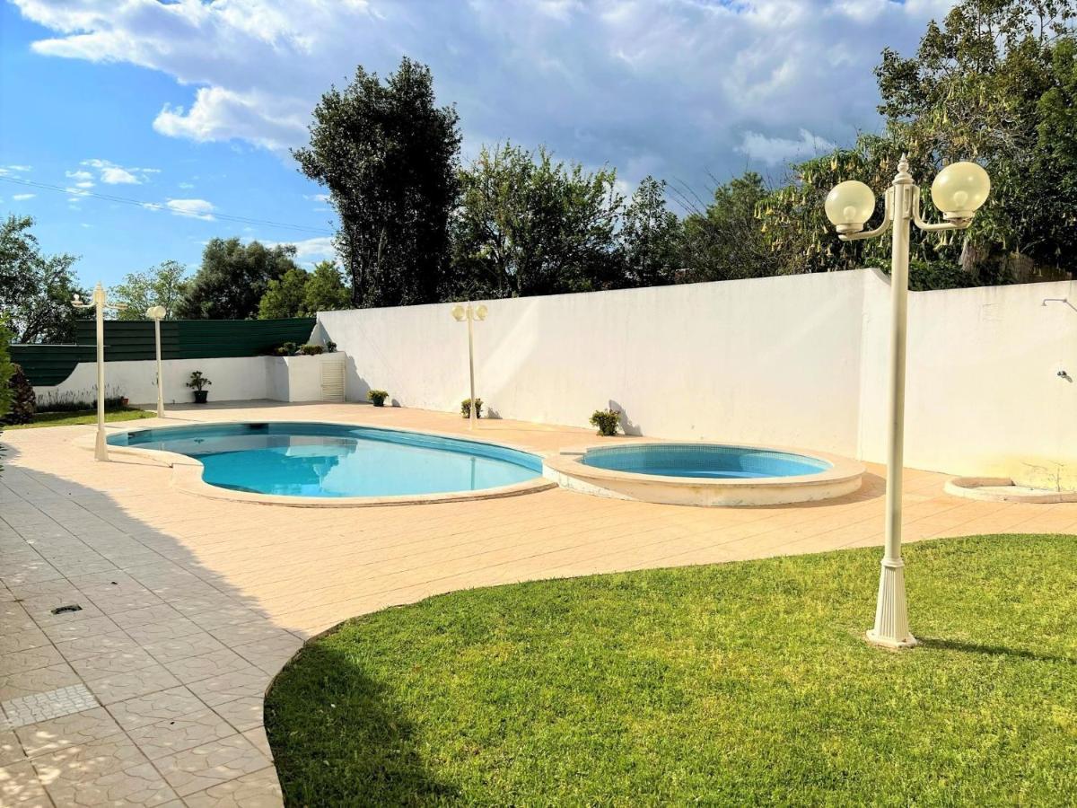 Portimao Classic With Pool By Homing Apartment Alvor Exterior photo